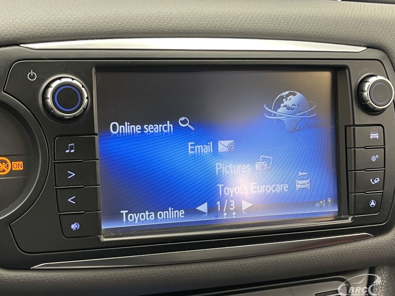 Toyota Yaris | 38