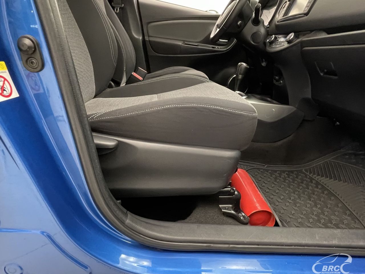 Toyota Yaris | 5