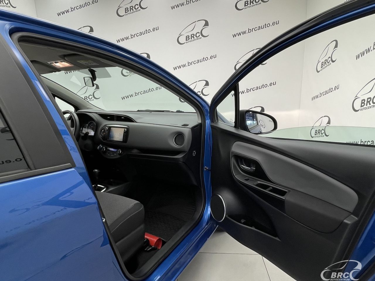 Toyota Yaris | 7