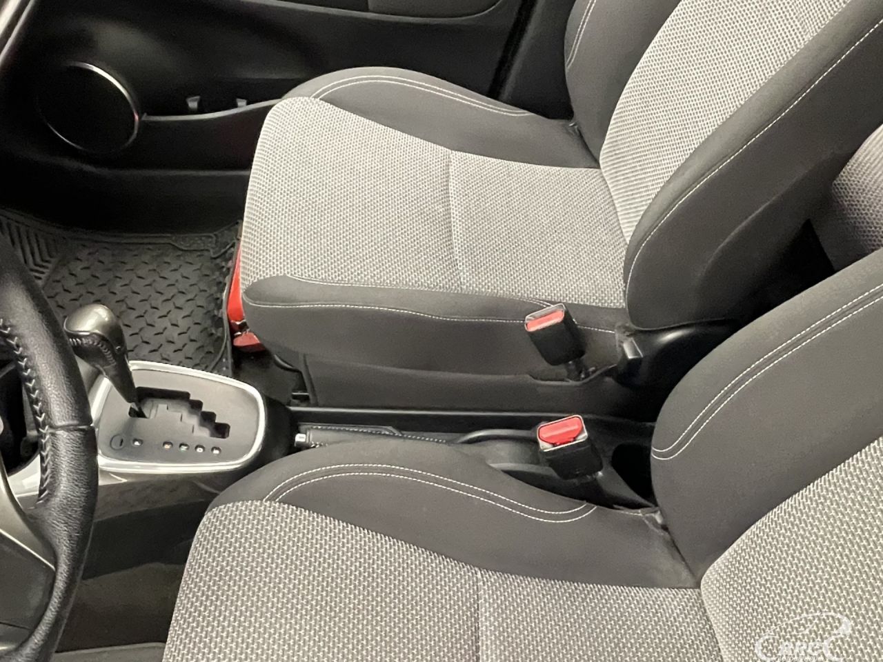 Toyota Yaris | 22