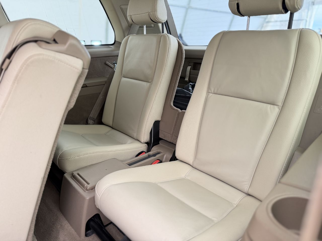 Volvo XC90 | 10