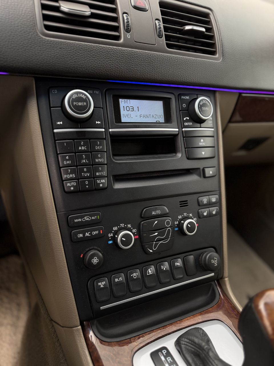 Volvo XC90 | 19