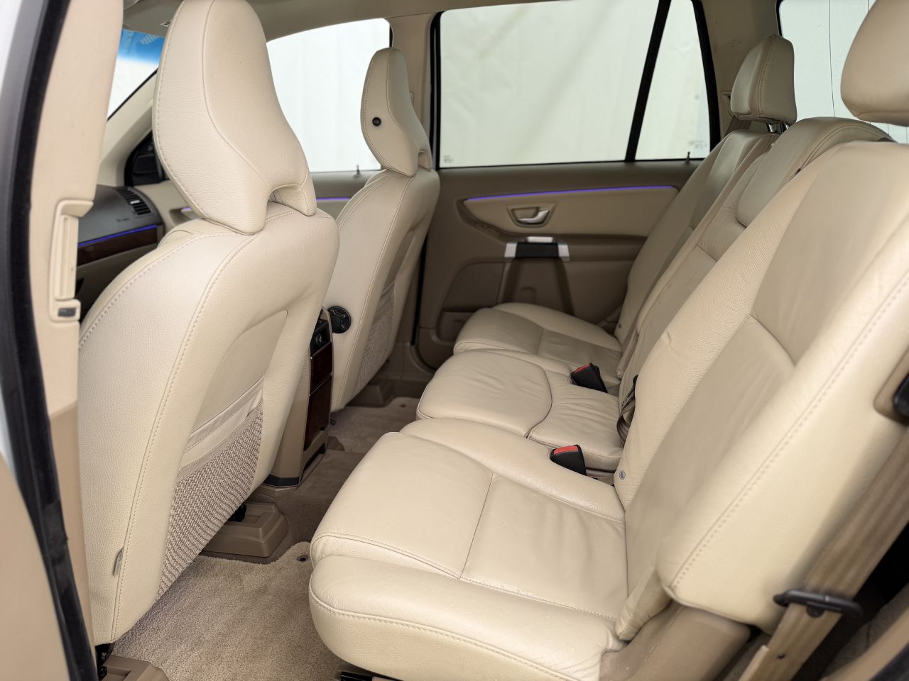 Volvo XC90 | 9
