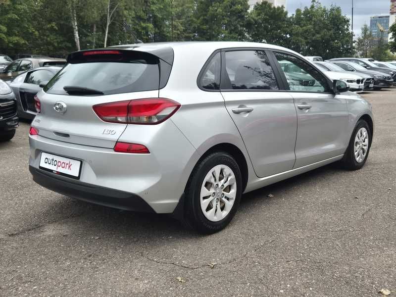 Hyundai i30 | 3