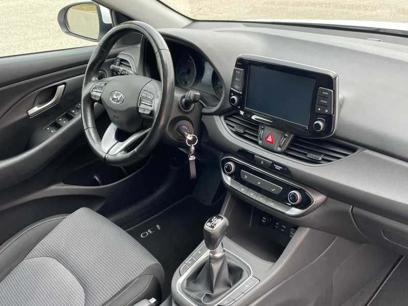 Hyundai i30 | 6