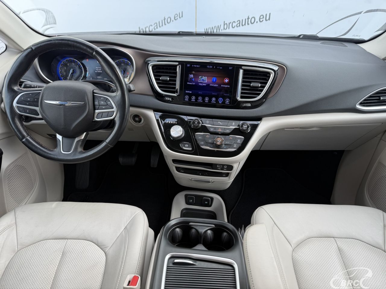 Chrysler Pacifica | 2
