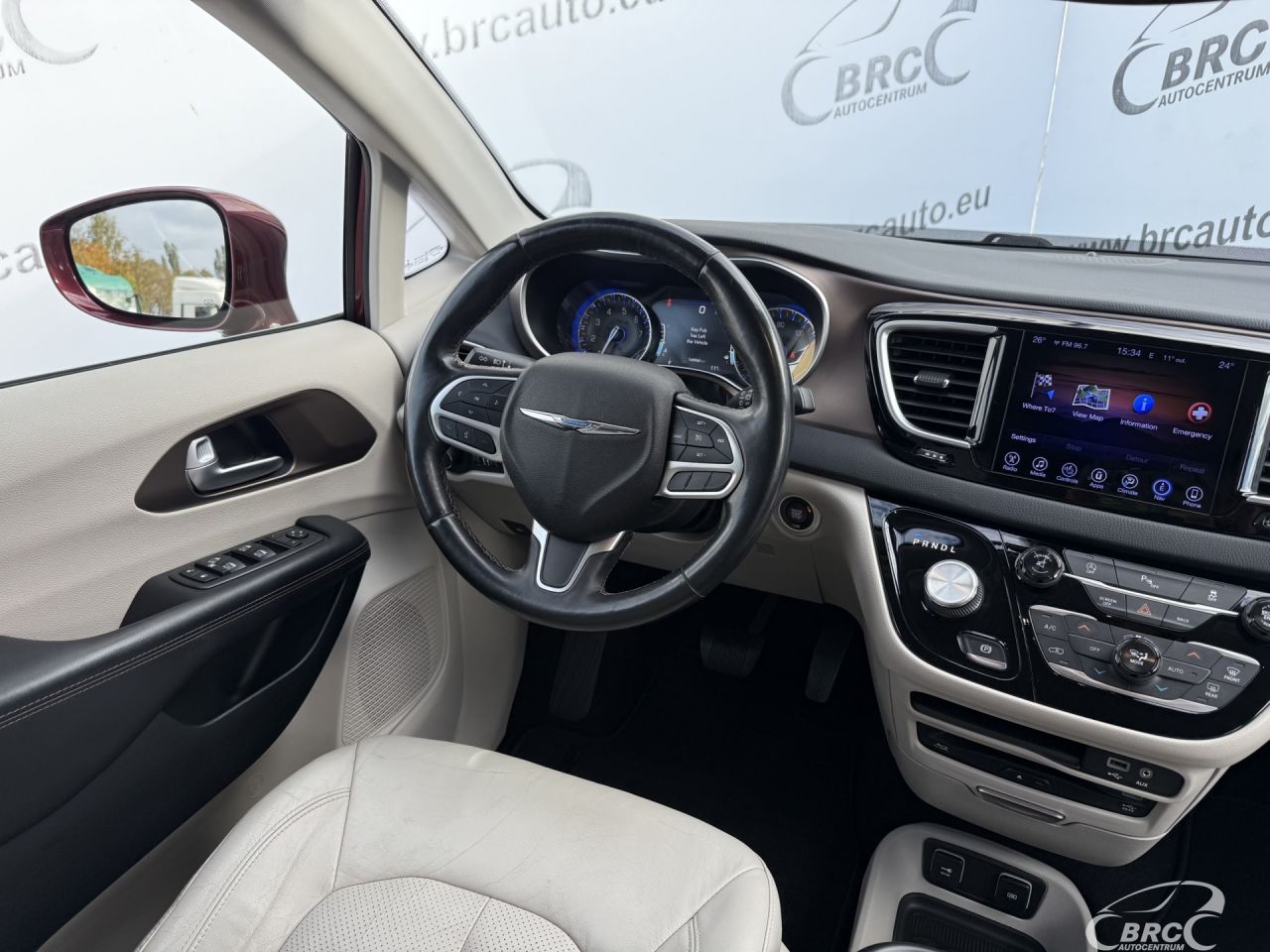 Chrysler Pacifica | 3