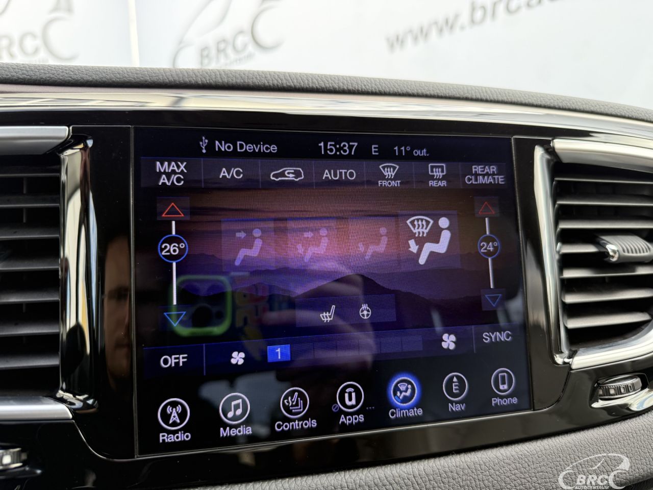 Chrysler Pacifica | 34
