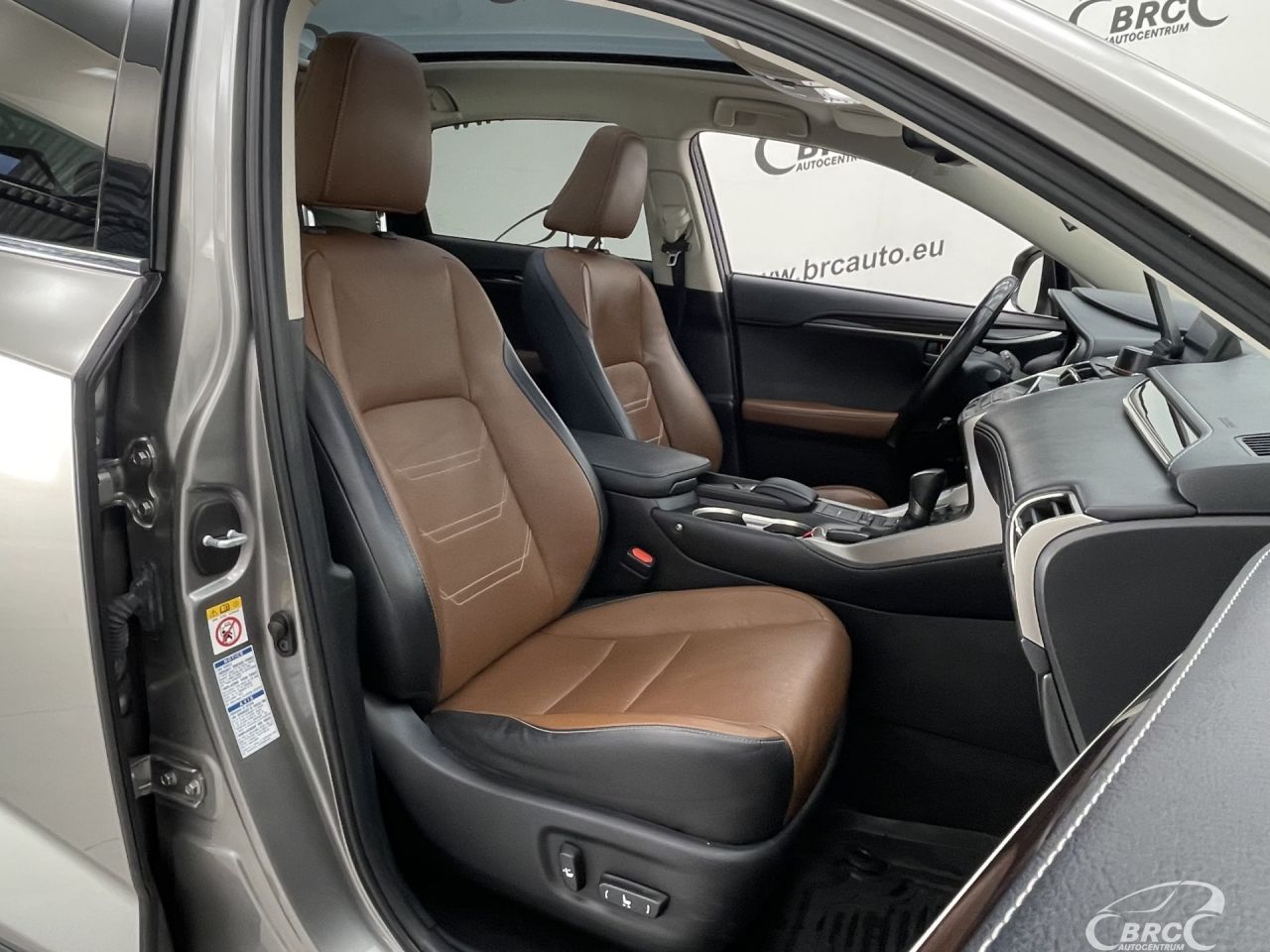 Lexus NX 300h | 6