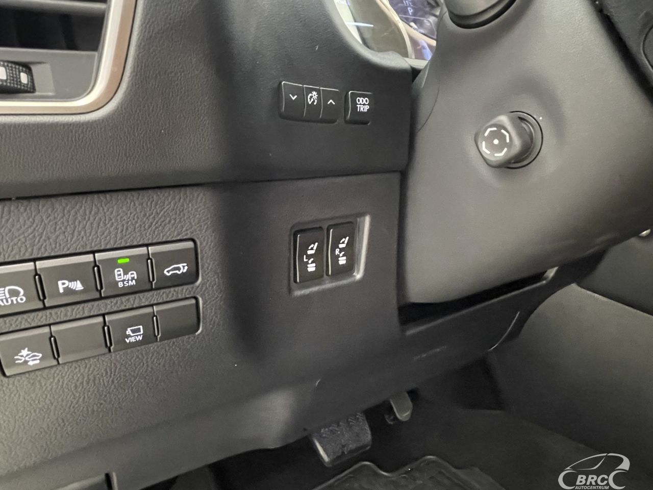 Lexus NX 300h | 27