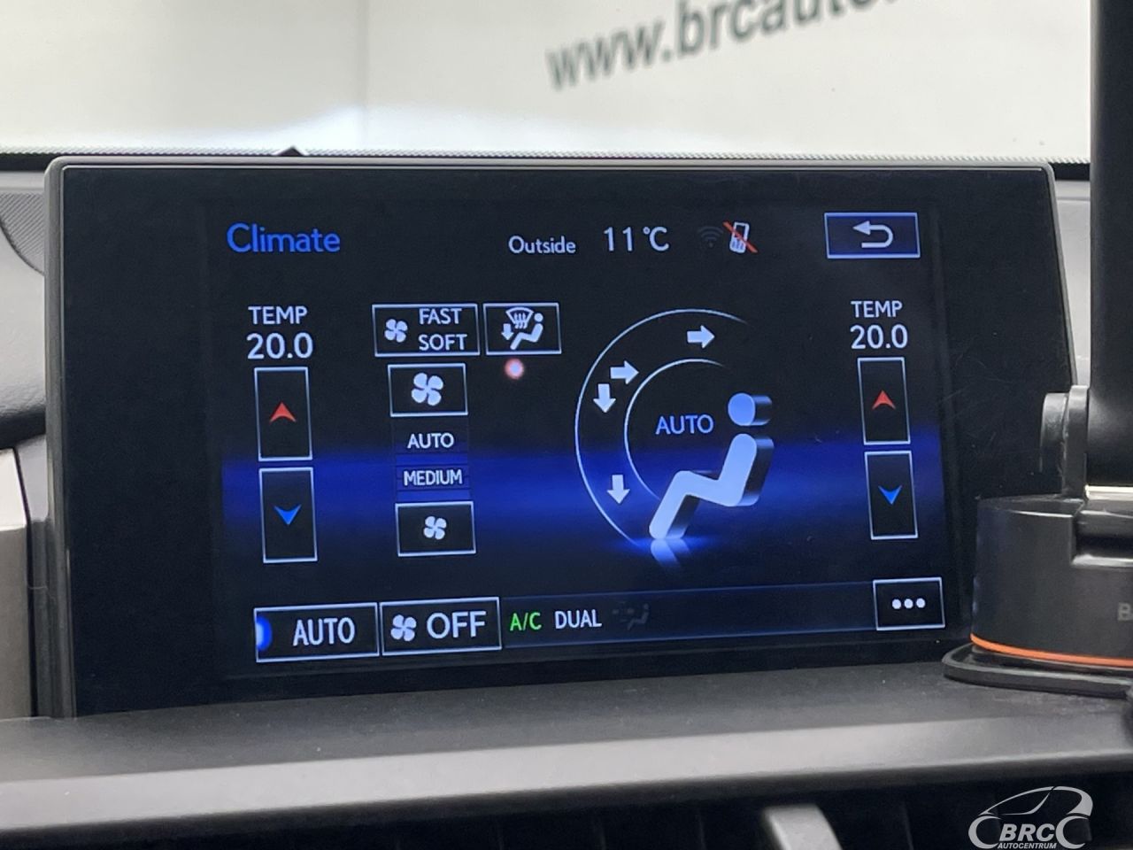 Lexus NX 300h | 42