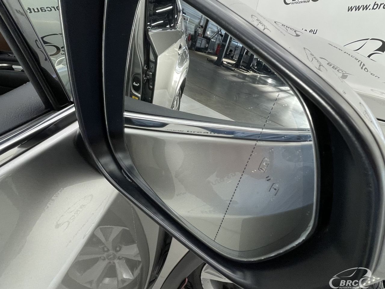 Lexus NX 300h | 8