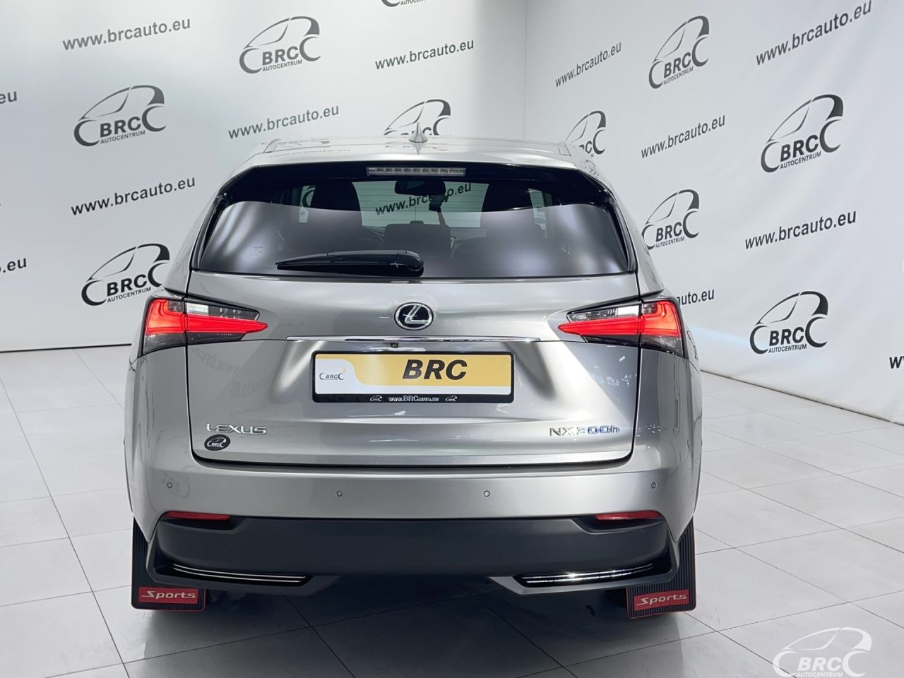 Lexus NX 300h | 61