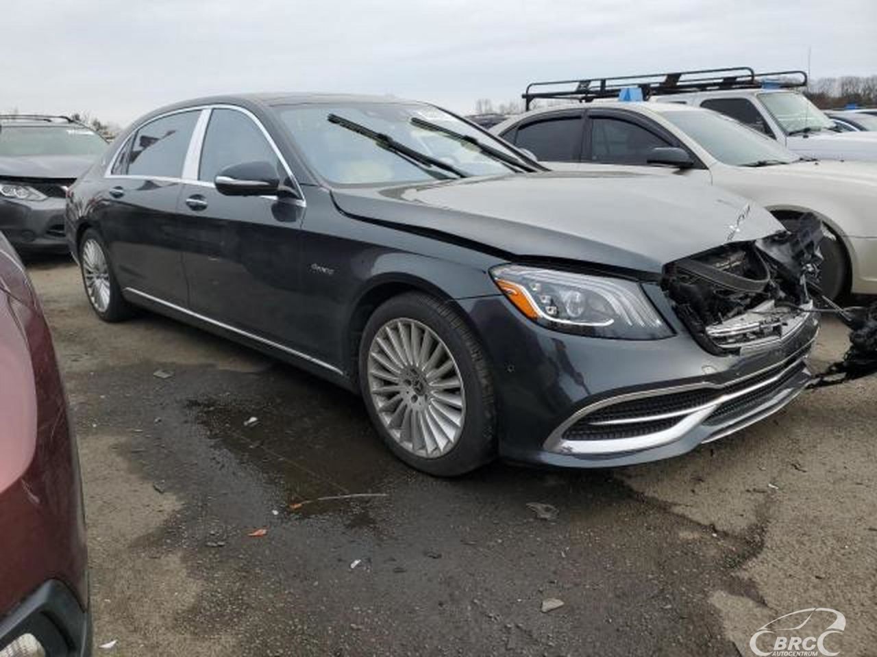 Mercedes-Benz S560 | 53