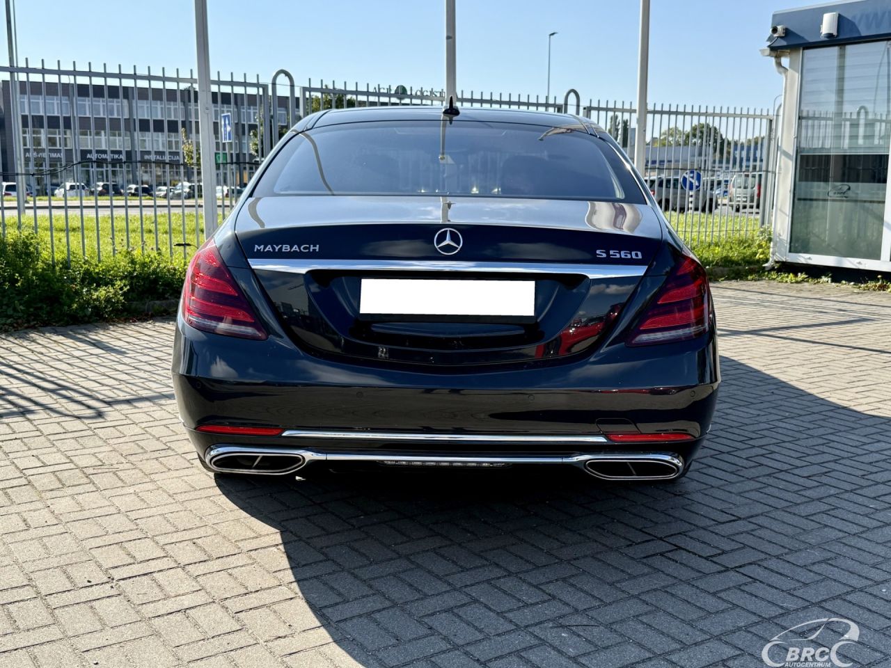 Mercedes-Benz S560 | 4