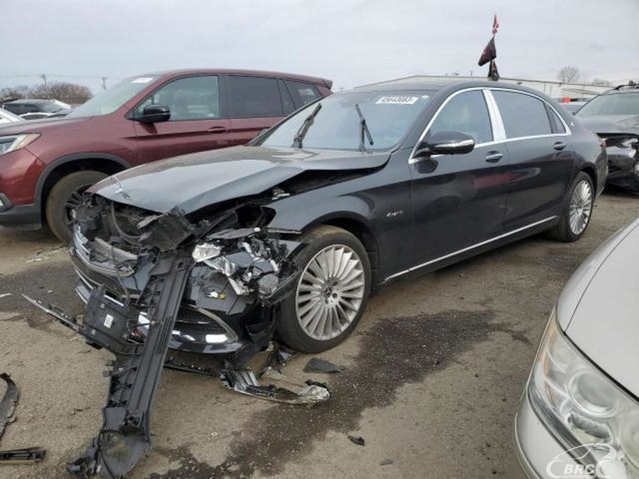 Mercedes-Benz S560 | 50