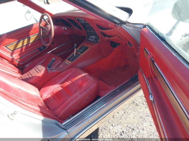 Chevrolet Corvette | 4