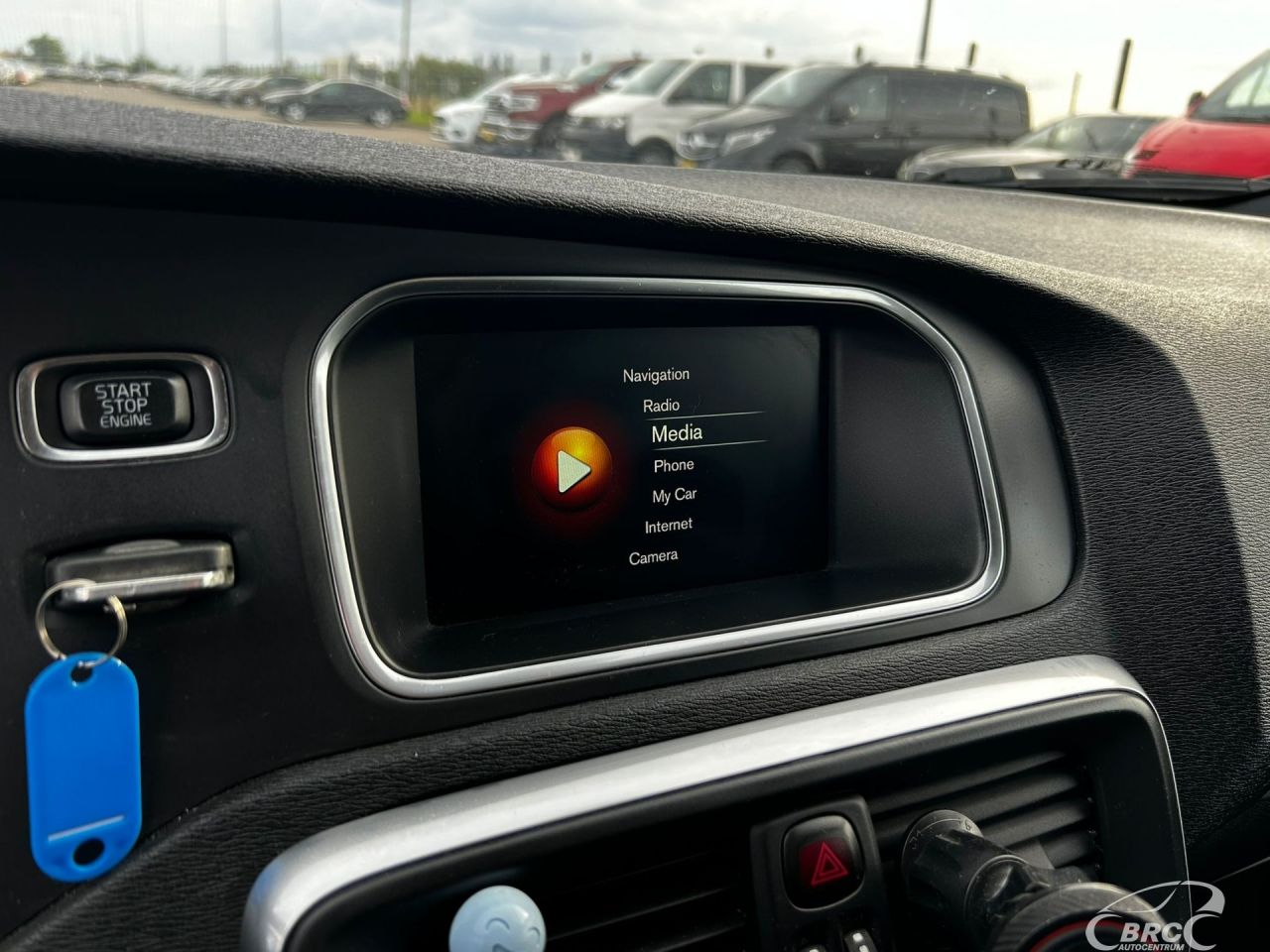 Volvo V40 | 14