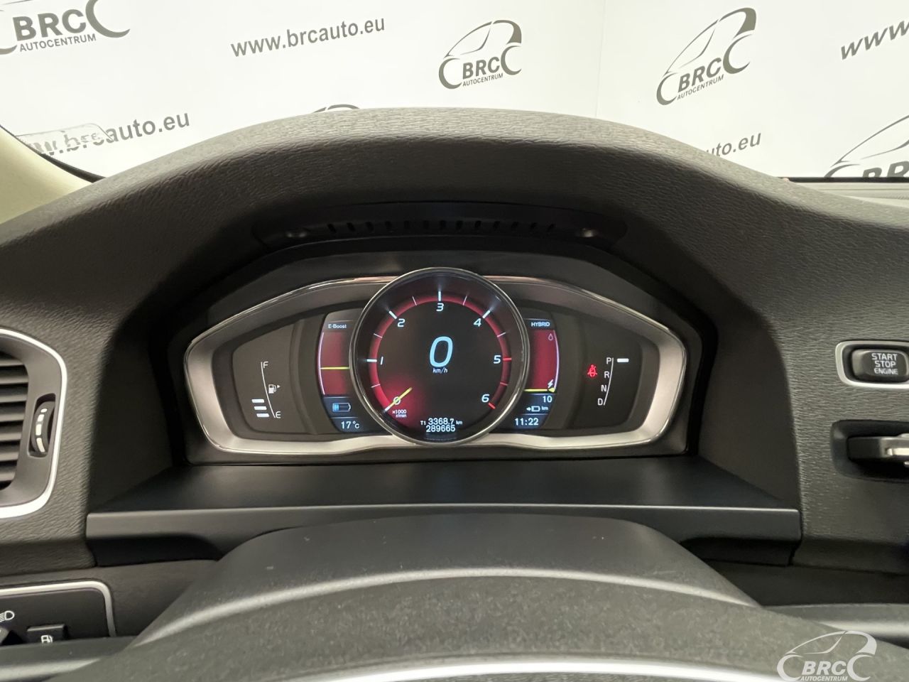 Volvo V60 | 33