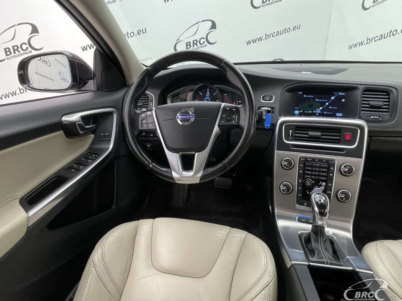 Volvo V60 | 13