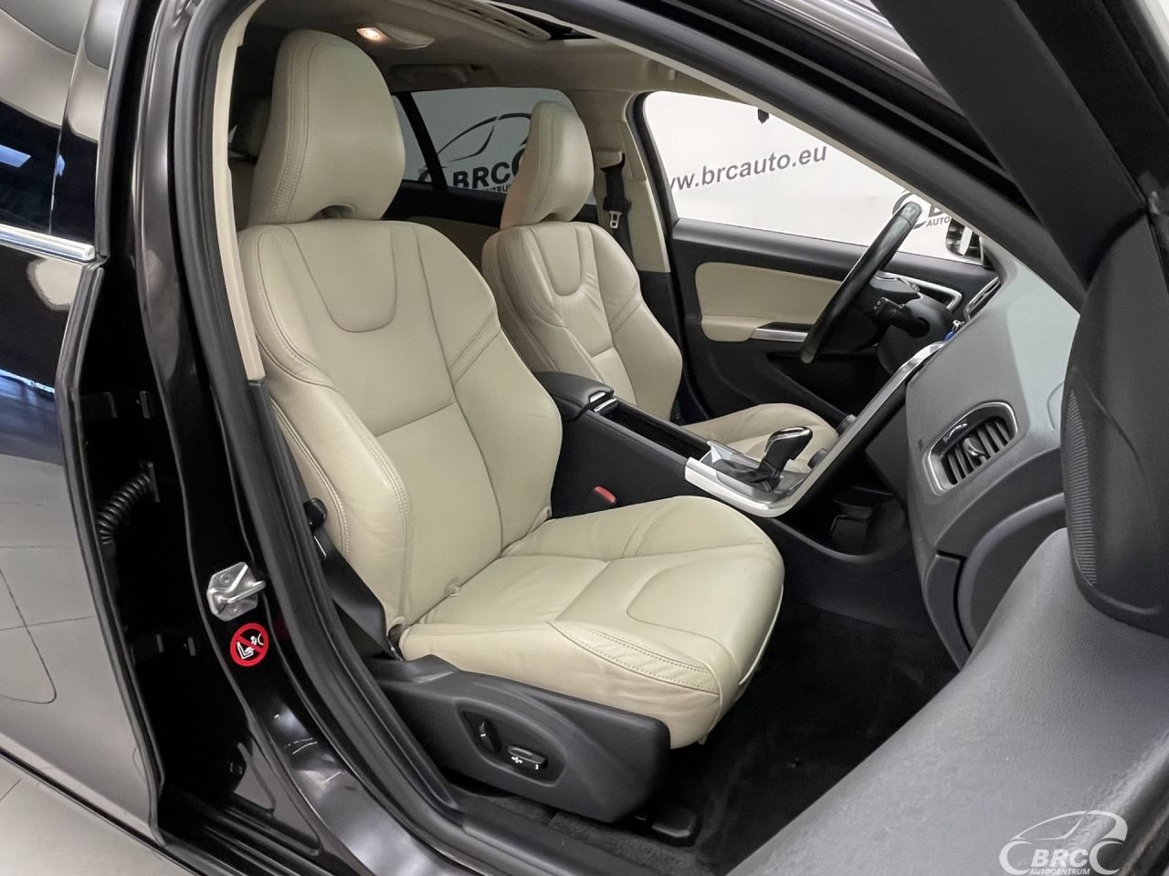 Volvo V60 | 6