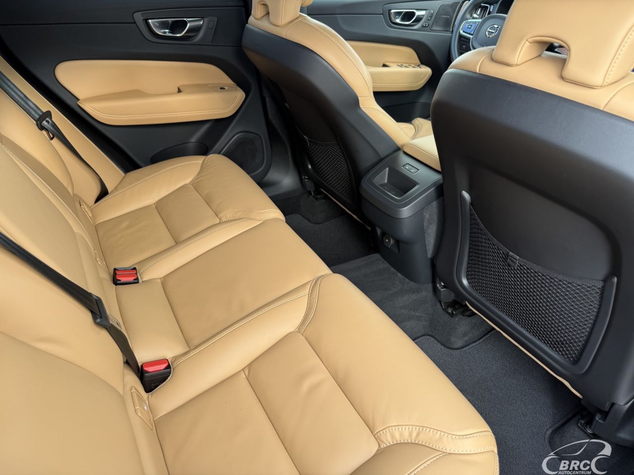 Volvo XC60 | 11