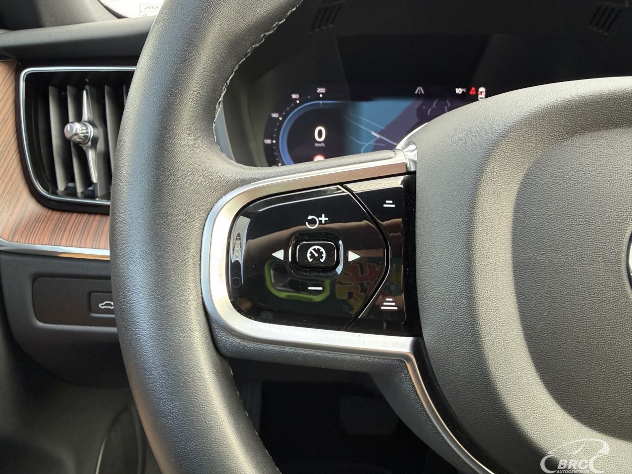 Volvo XC60 | 26