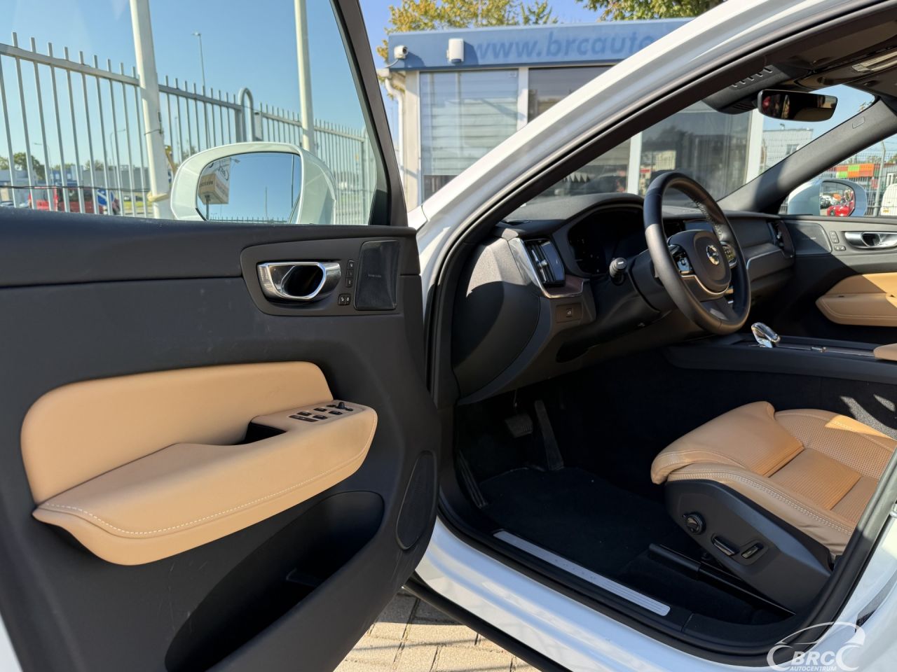 Volvo XC60 | 13