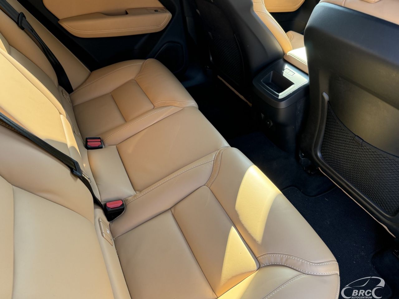 Volvo XC60 | 8