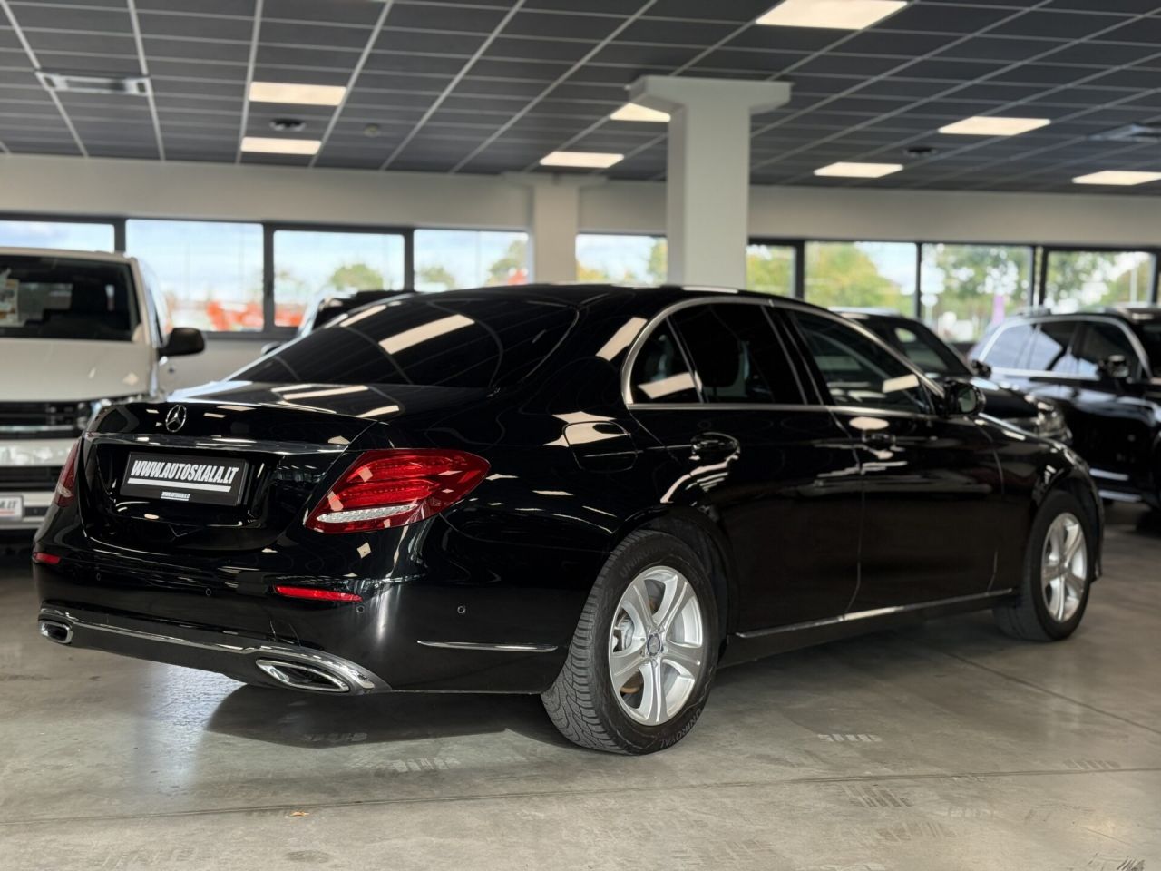 Mercedes-Benz E220 | 15