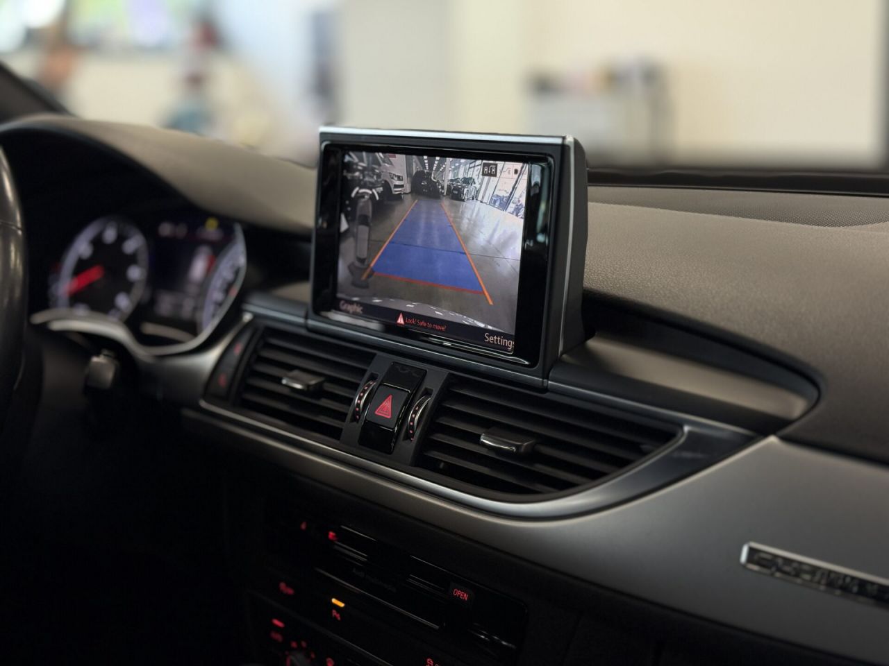 Audi A6 | 32