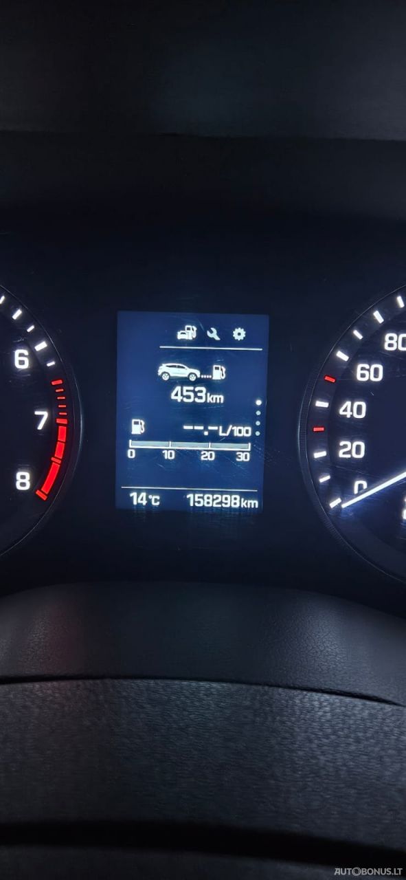 Hyundai Tucson | 10