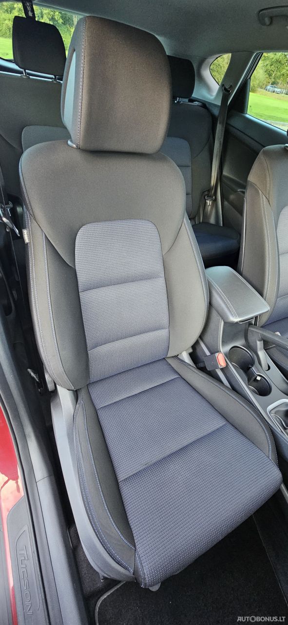 Hyundai Tucson | 15