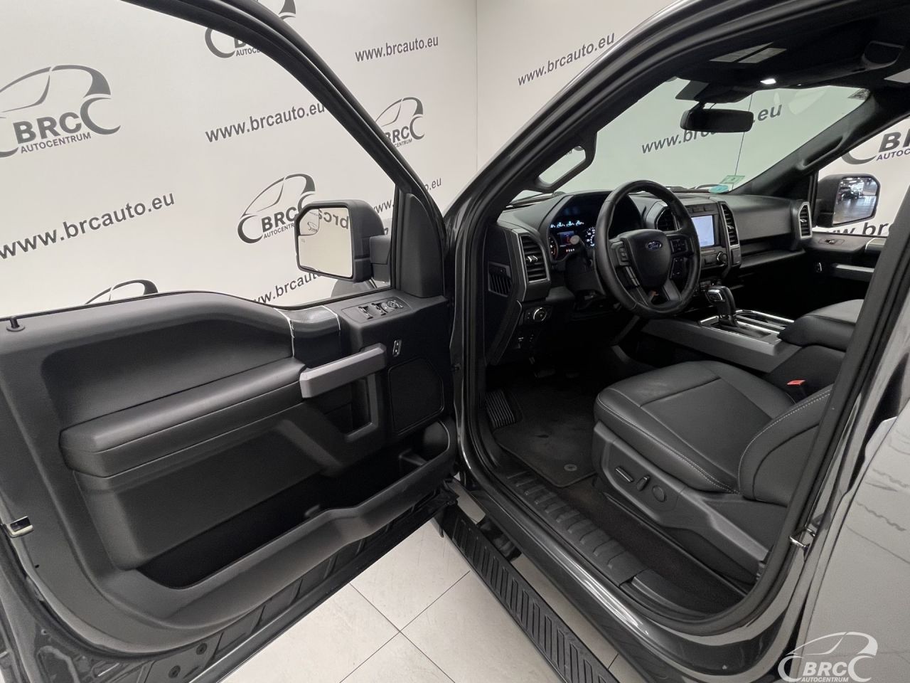 Ford F-150 | 18