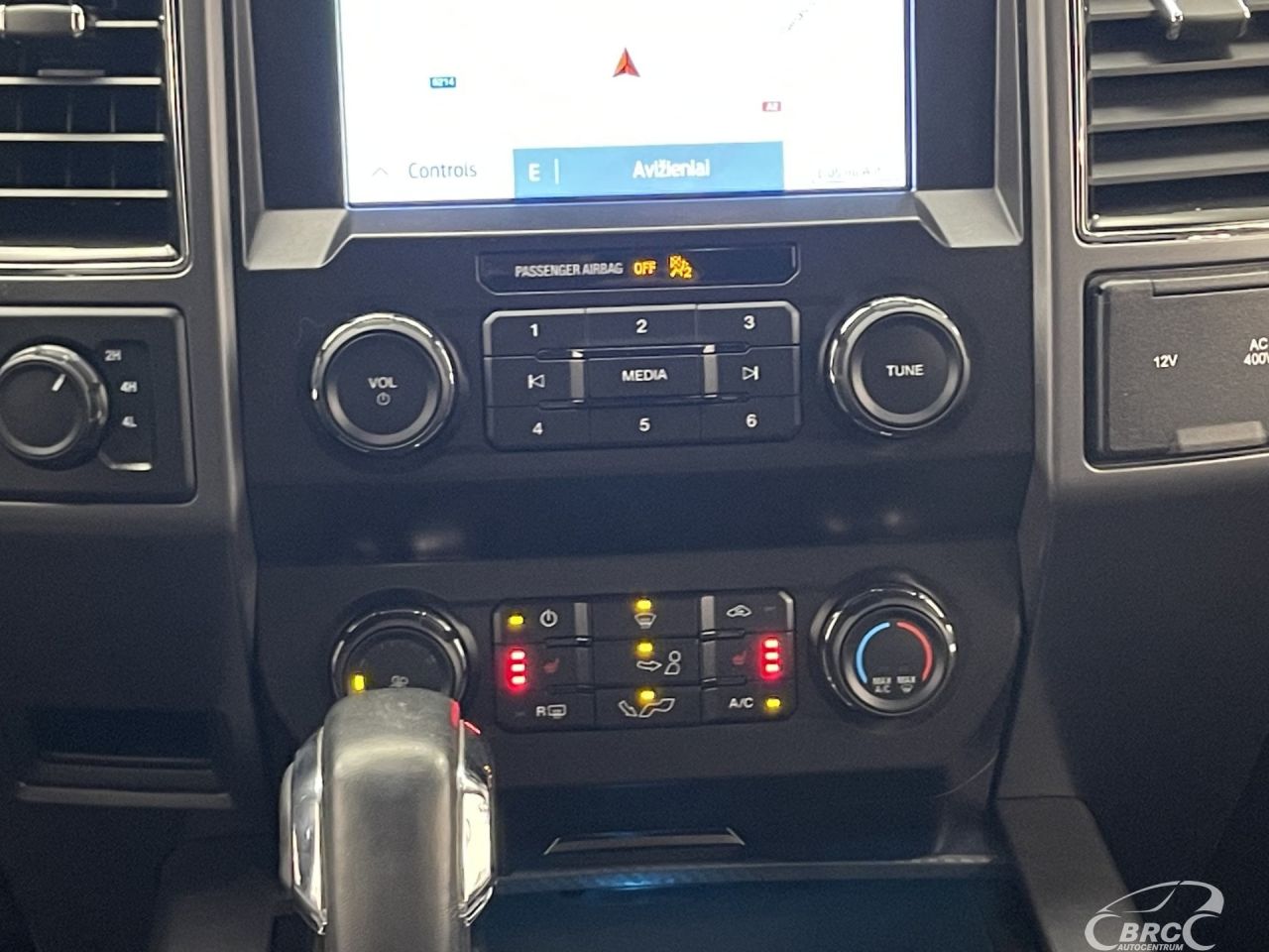 Ford F-150 | 16