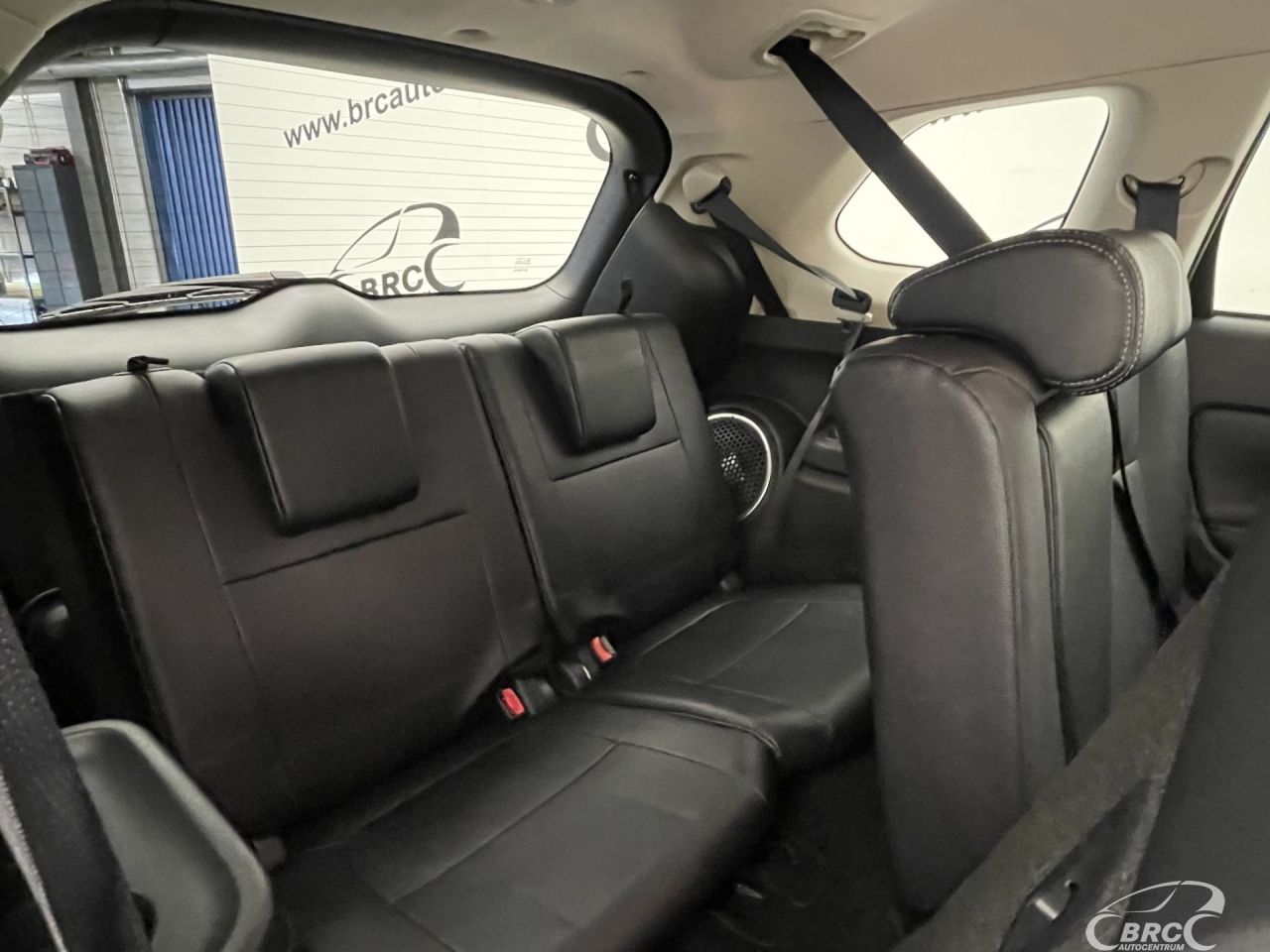 Mitsubishi Outlander | 12