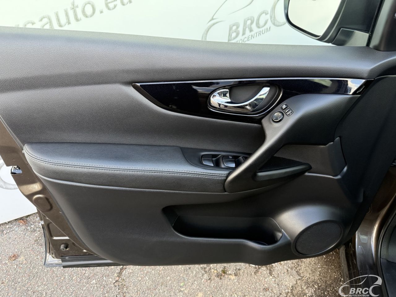 Nissan Qashqai | 17