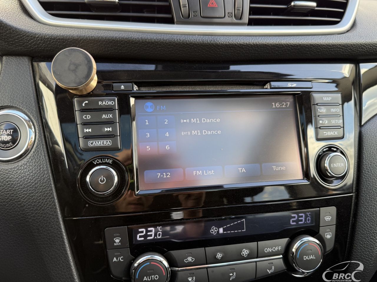 Nissan Qashqai | 30