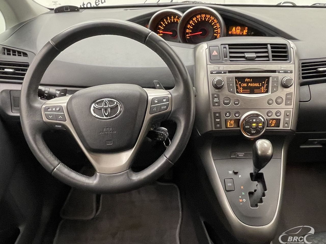 Toyota Verso | 13