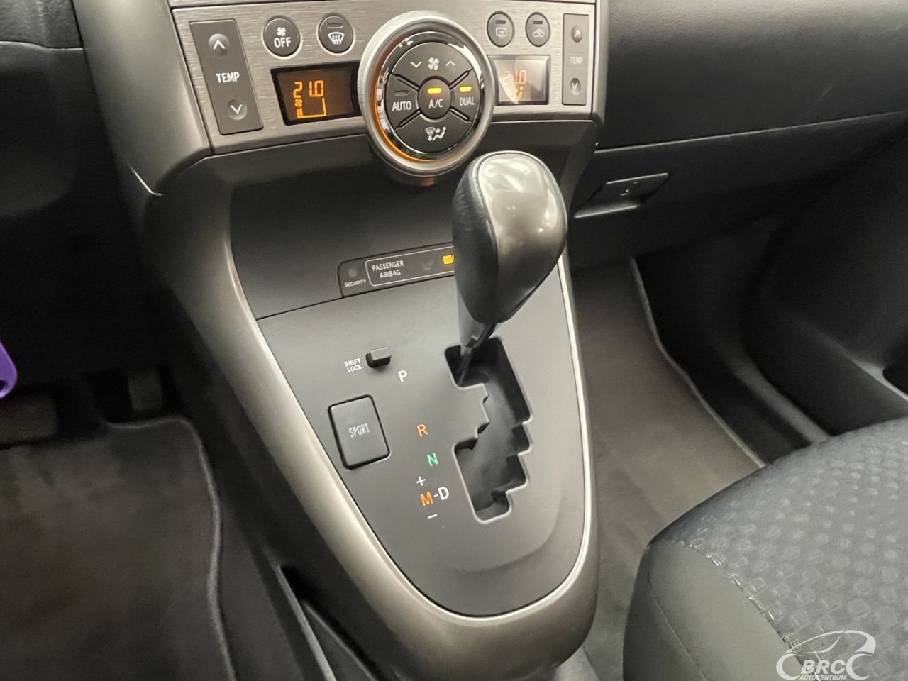 Toyota Verso | 23