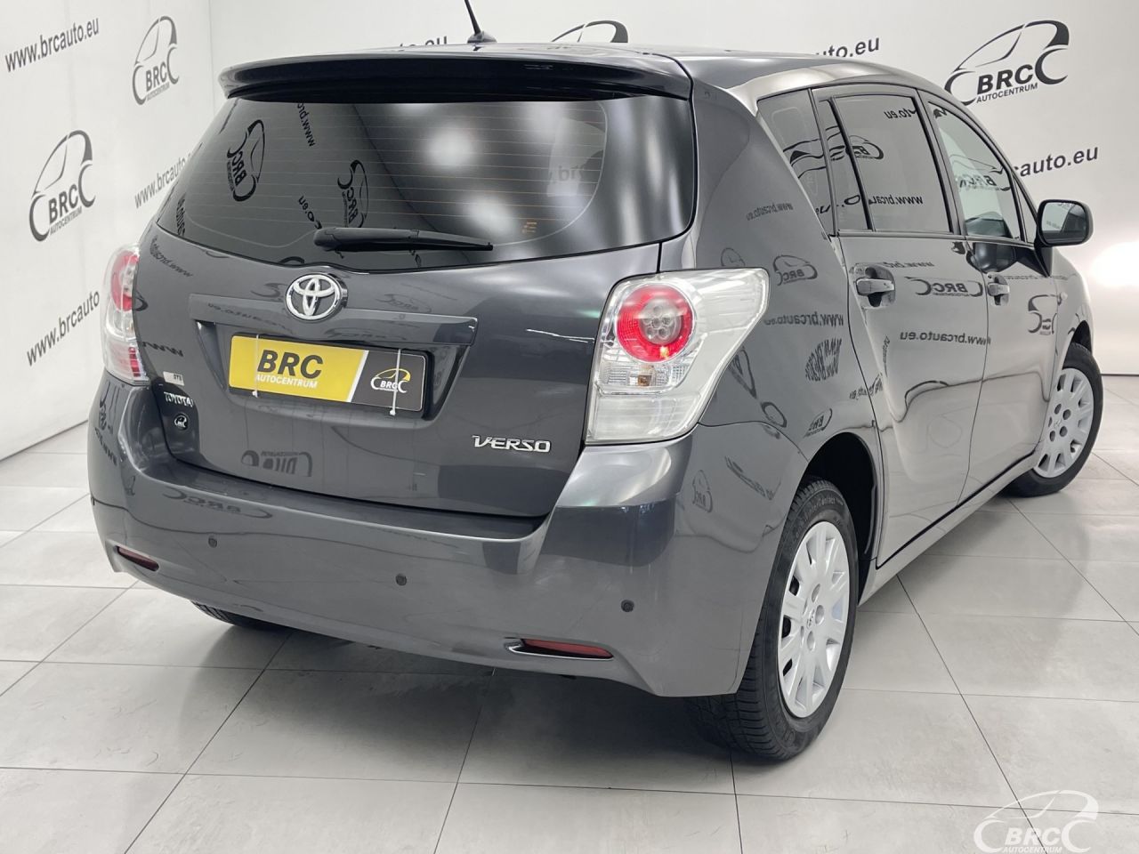 Toyota Verso | 37