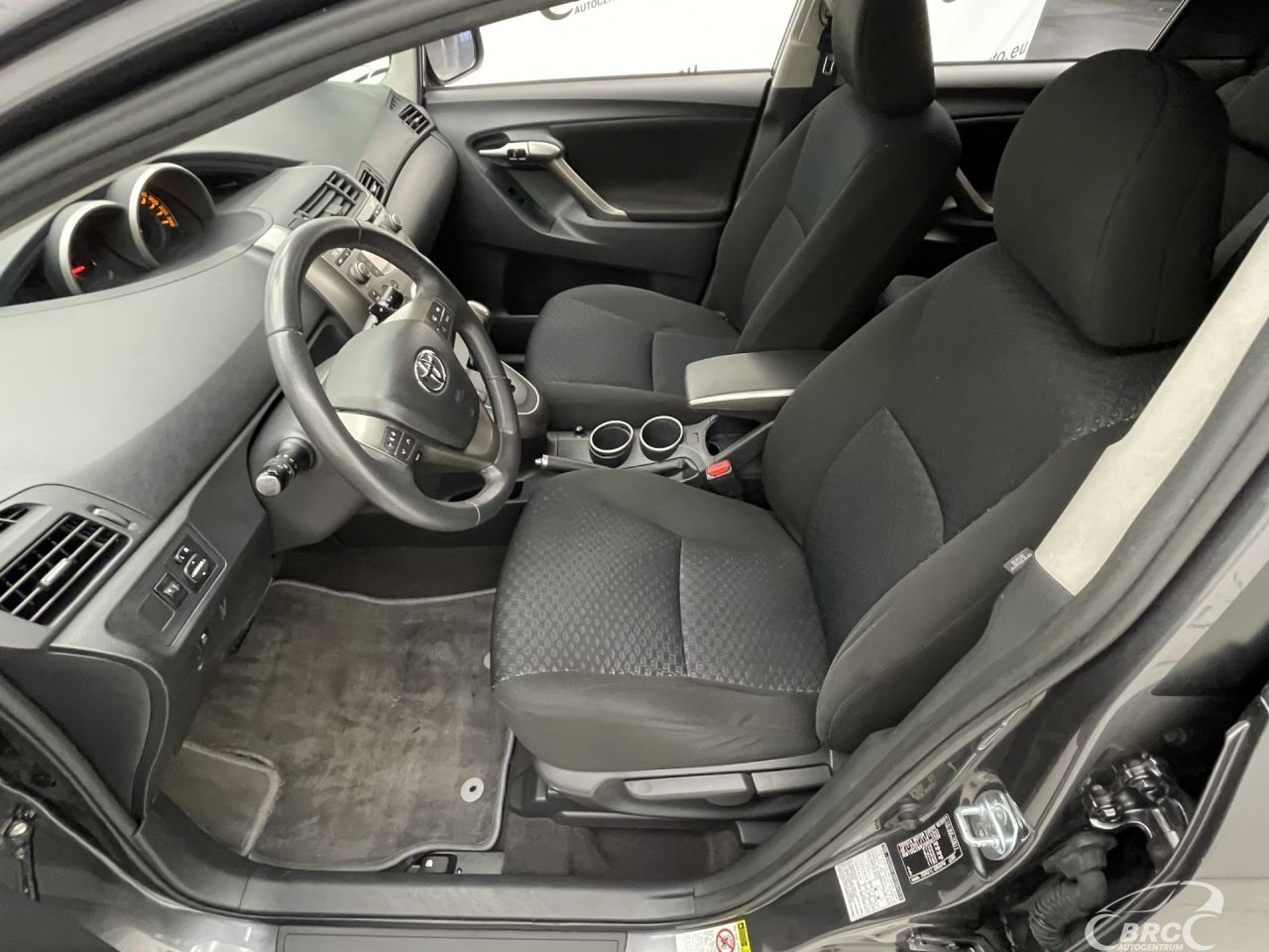 Toyota Verso | 19