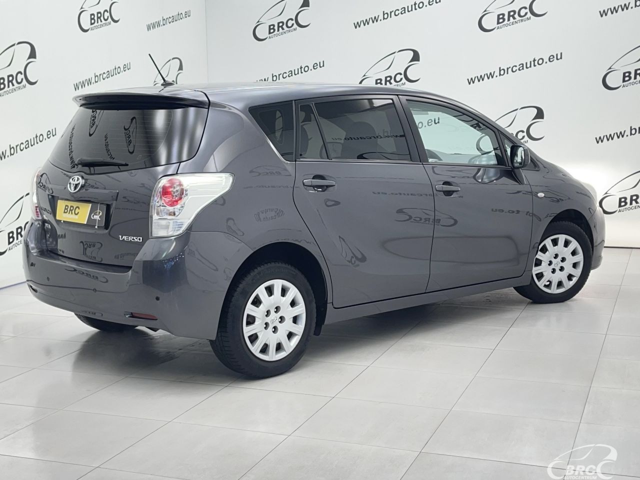 Toyota Verso | 1