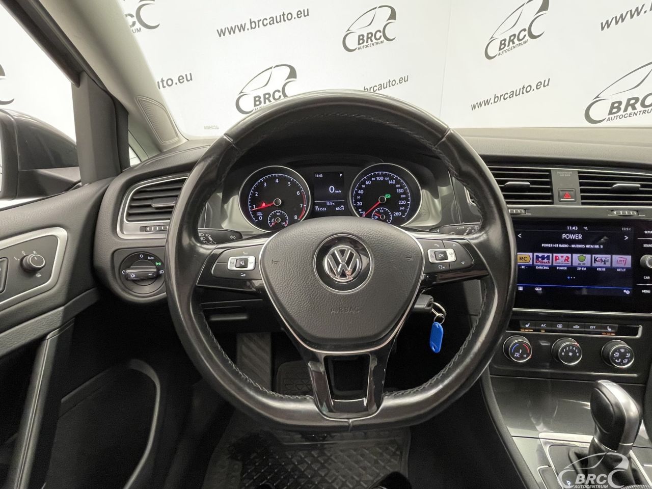 Volkswagen Golf | 50