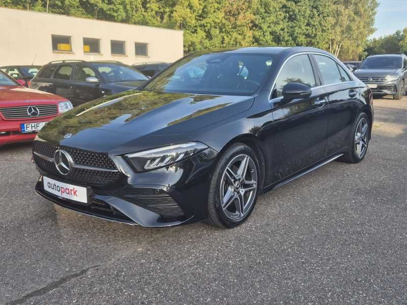 Mercedes-Benz A180, 1.3 l., sedanas