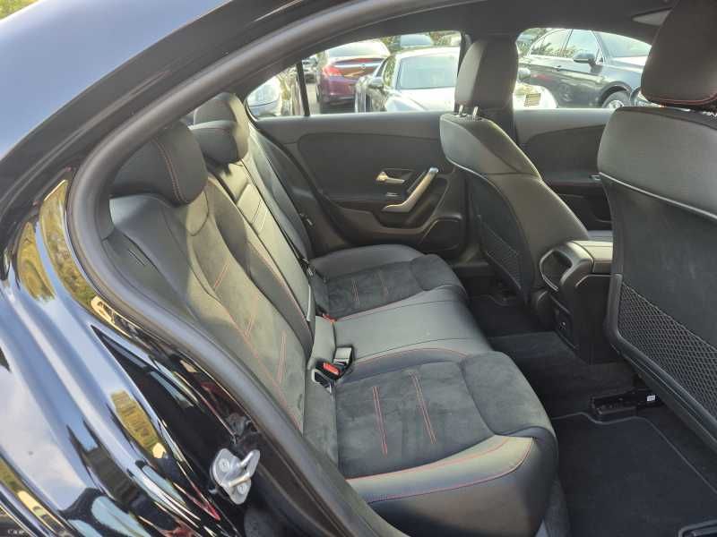 Mercedes-Benz A180 | 5