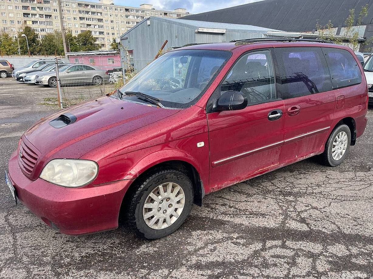 Kia Carnival | 1