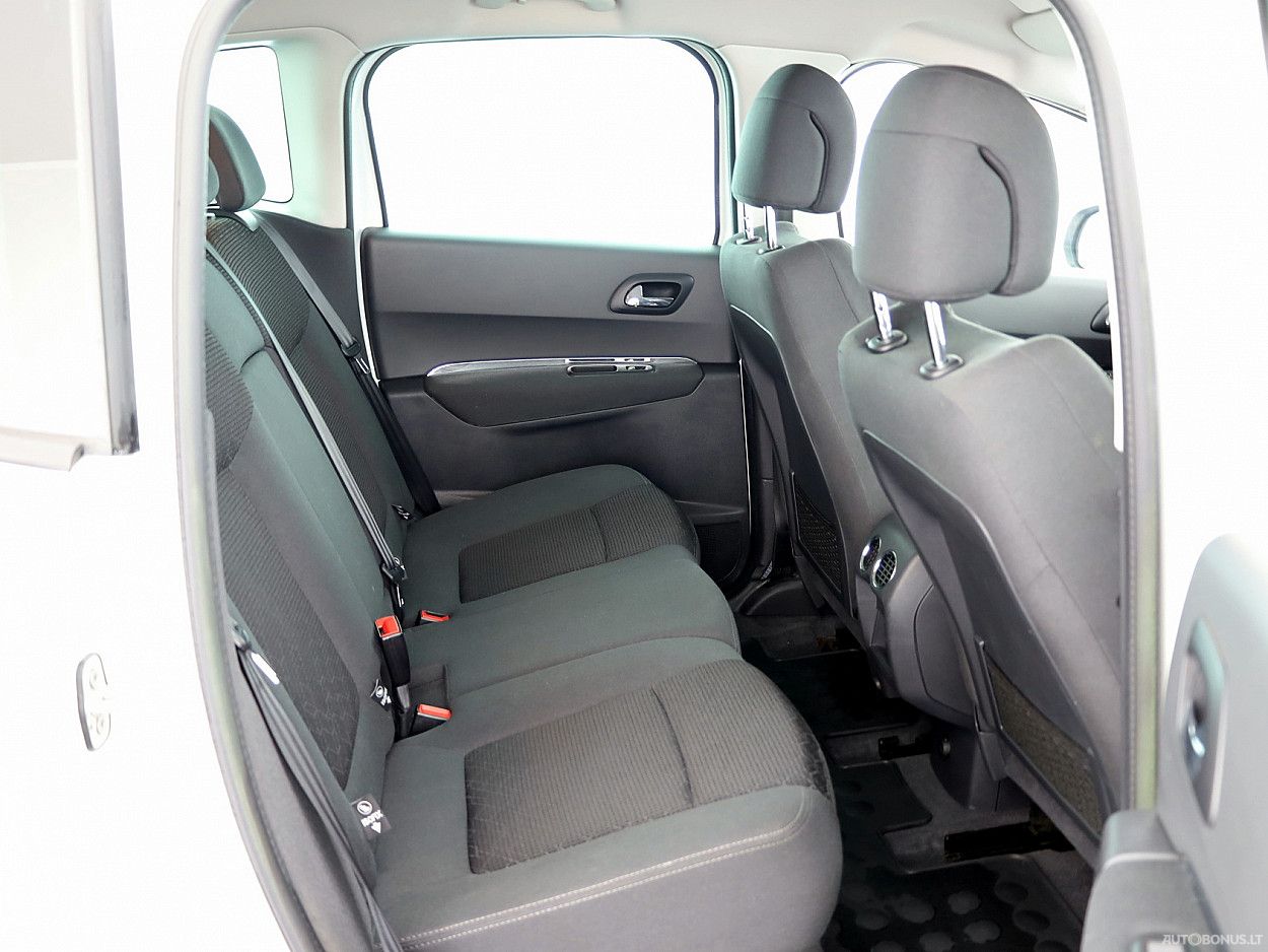 Peugeot 3008 | 6