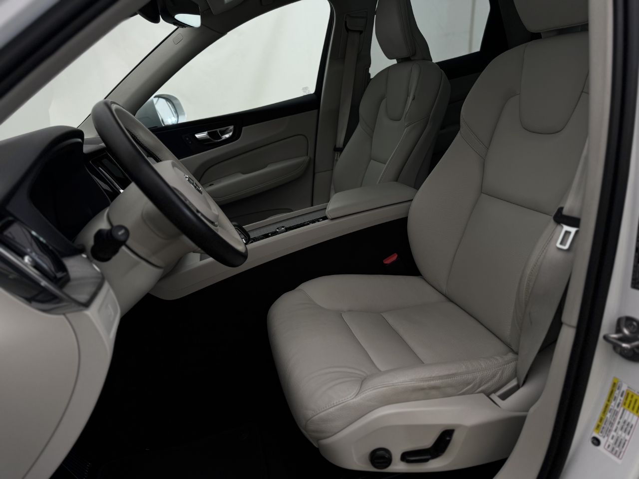 Volvo XC60 | 8
