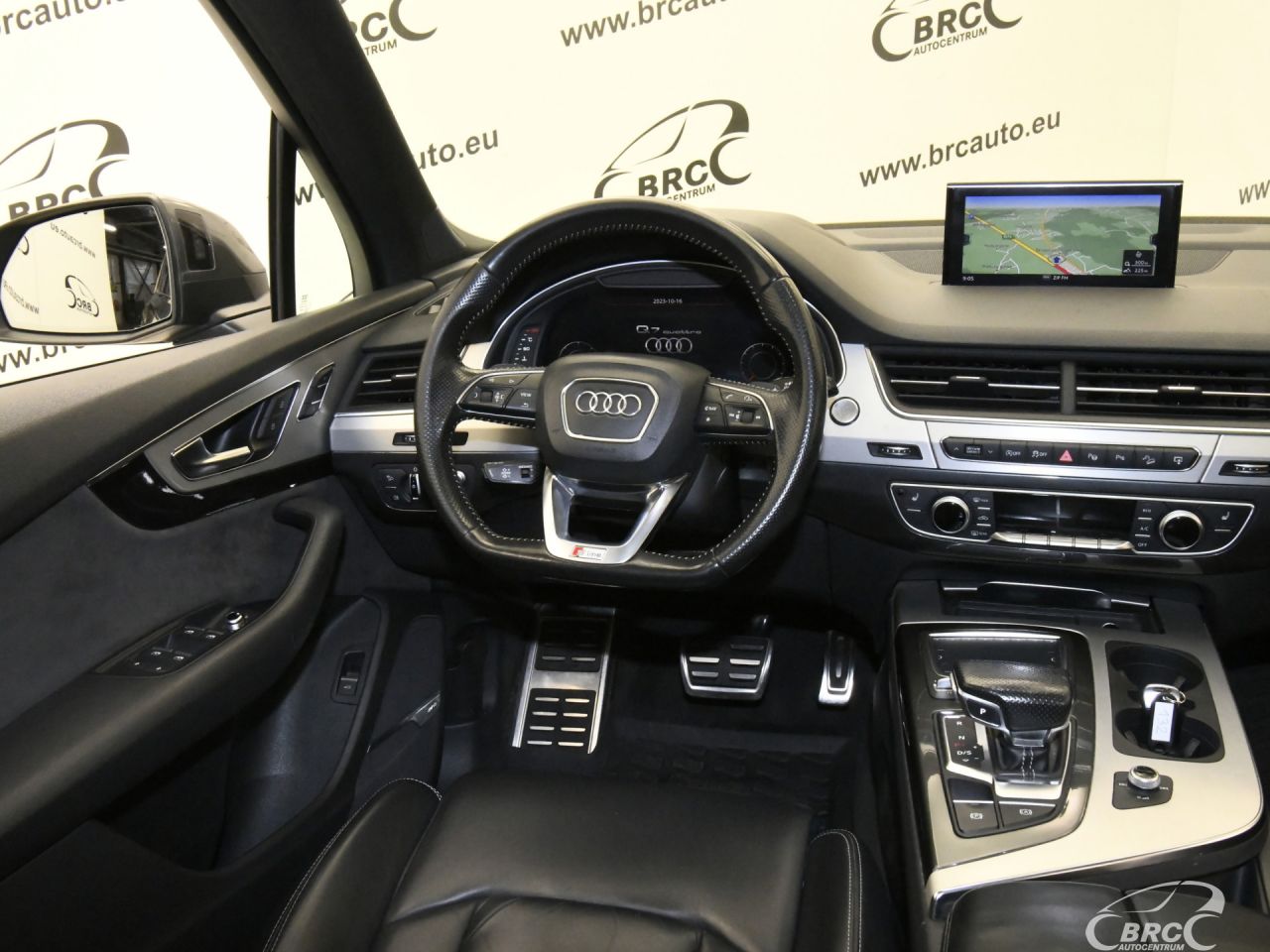 Audi Q7 | 6